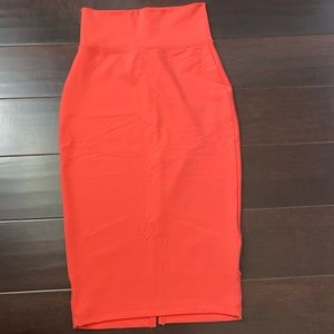 Bebe midi skirt